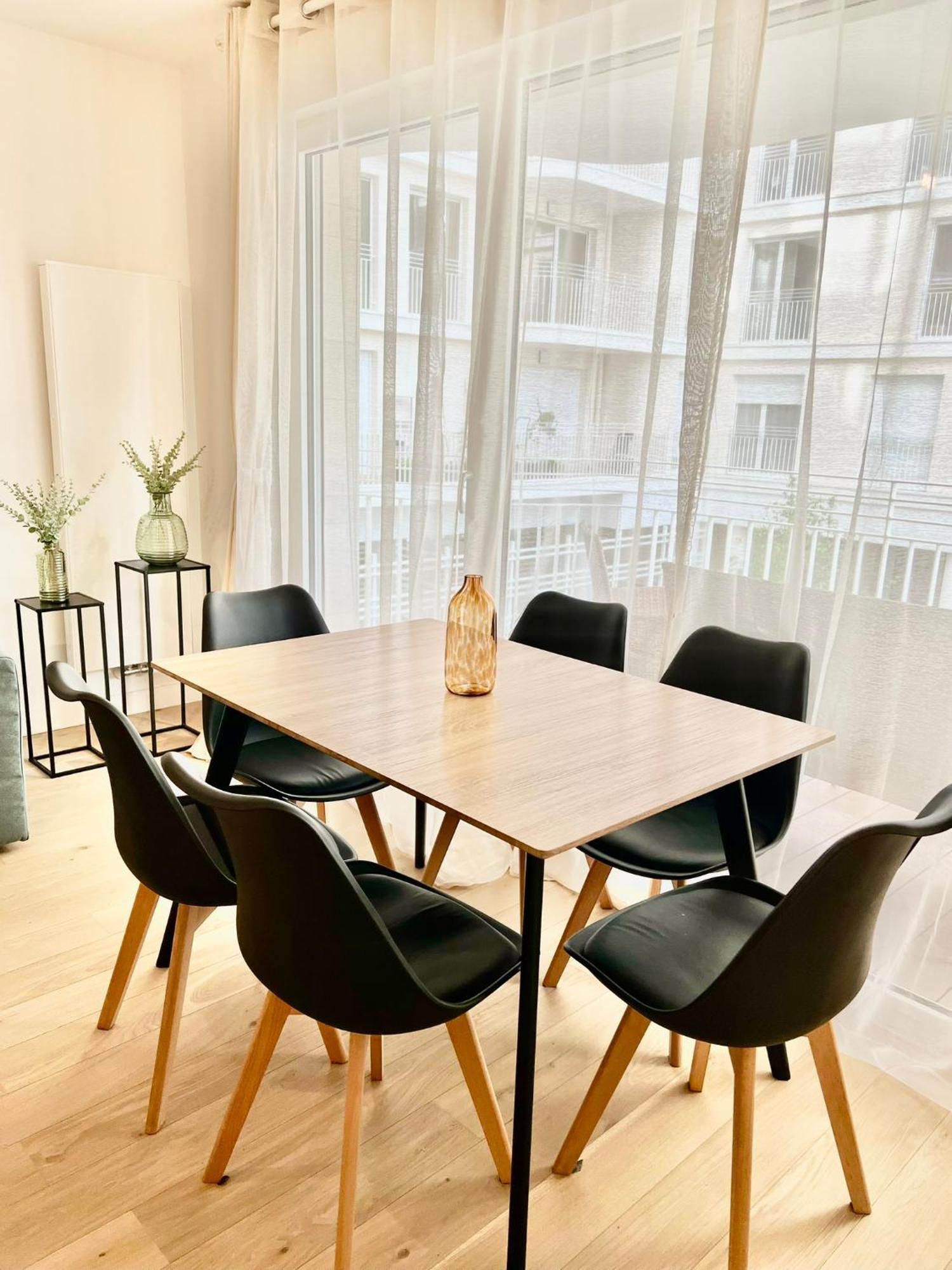 Appartement Neuf Et Spacieux 克利希 外观 照片