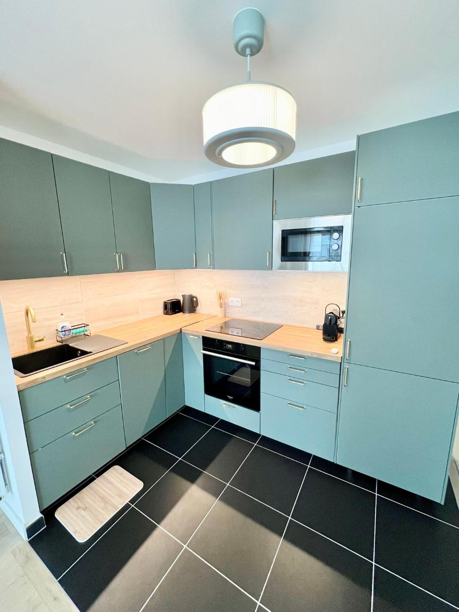 Appartement Neuf Et Spacieux 克利希 外观 照片